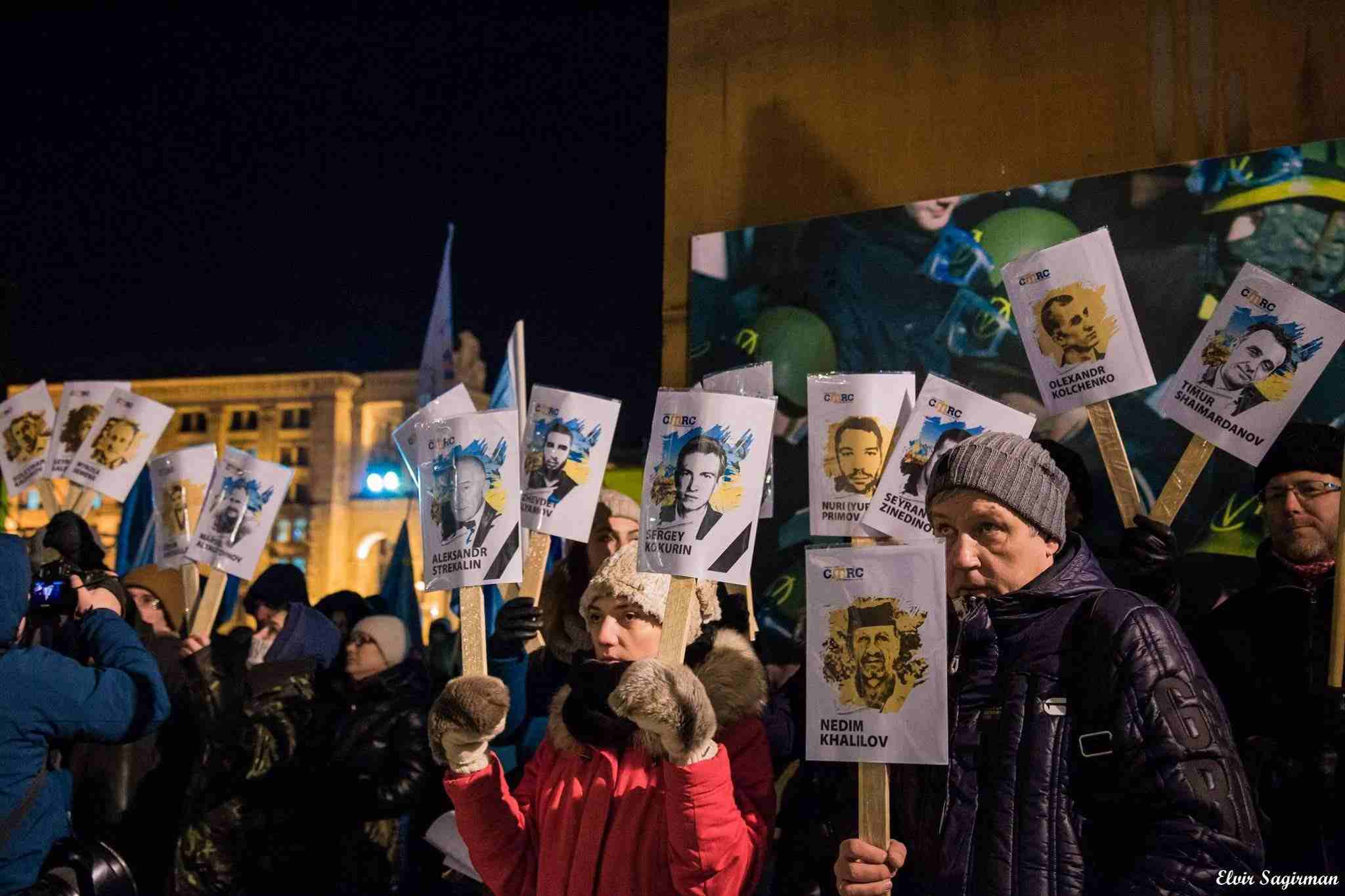 В Киеве провели Митинг солидарности с Крымом против российской оккупации (фоторепортаж)
