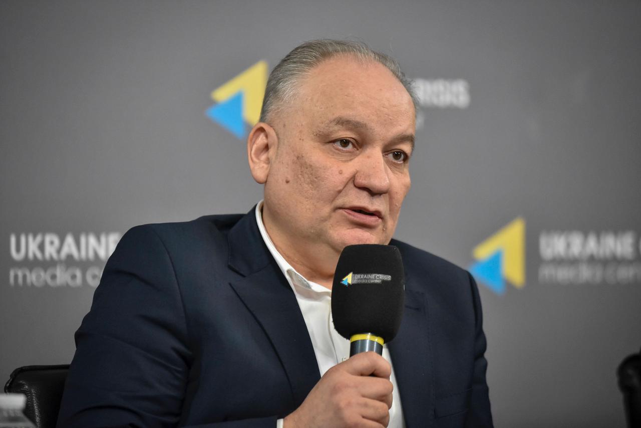«Это была целенаправленная политика, направленная на то, чтобы разорвать связь коренного народа с его родиной и историей», — Эскендер Бариев о депортации крымских татар