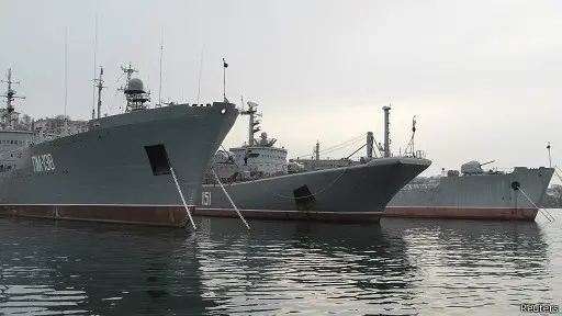 Російські кораблі повернуться з окупованого Криму до рідної гавані в Новоросійськ