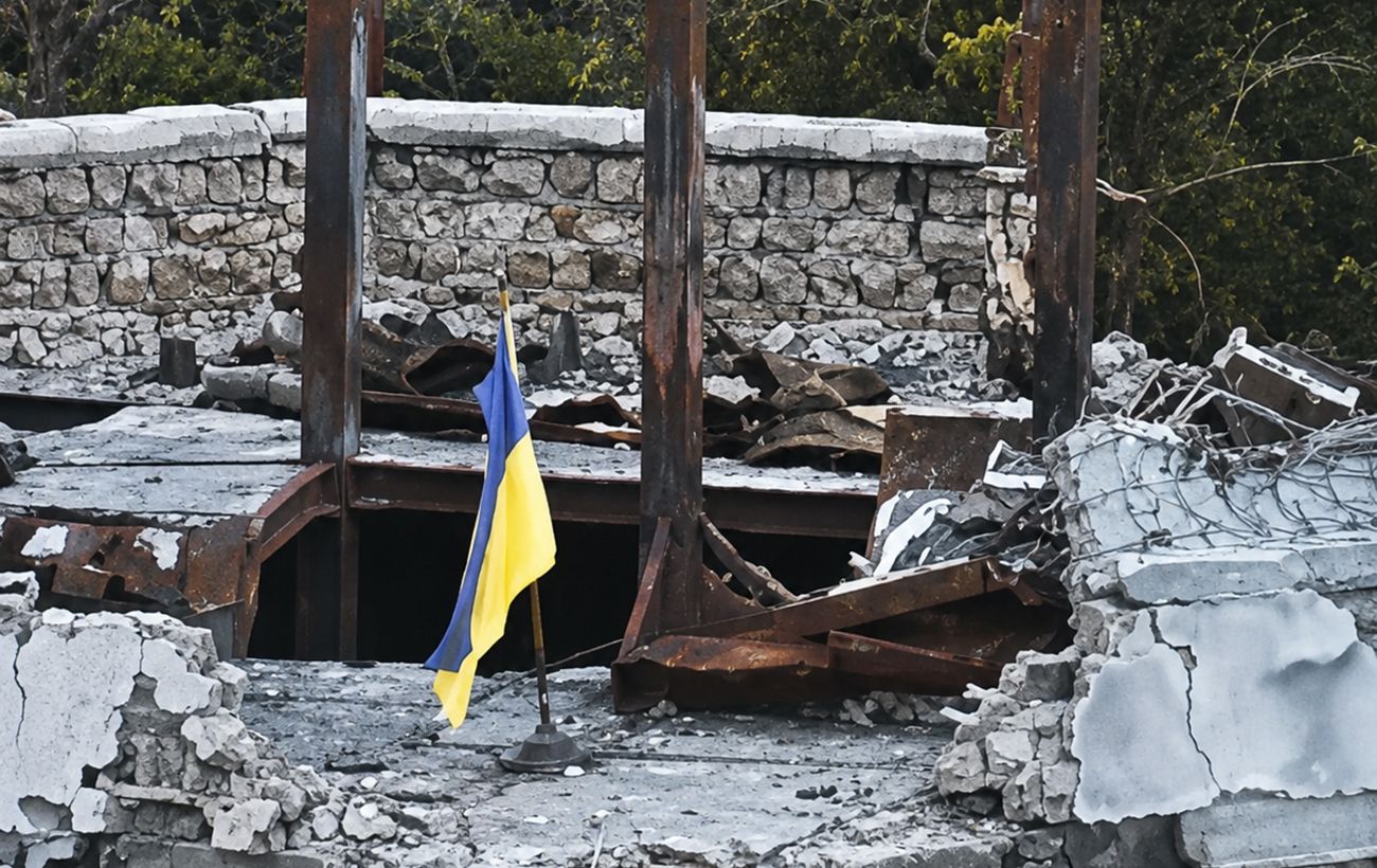 На Кінбурнській косі підняли український прапор: окупанти відступають