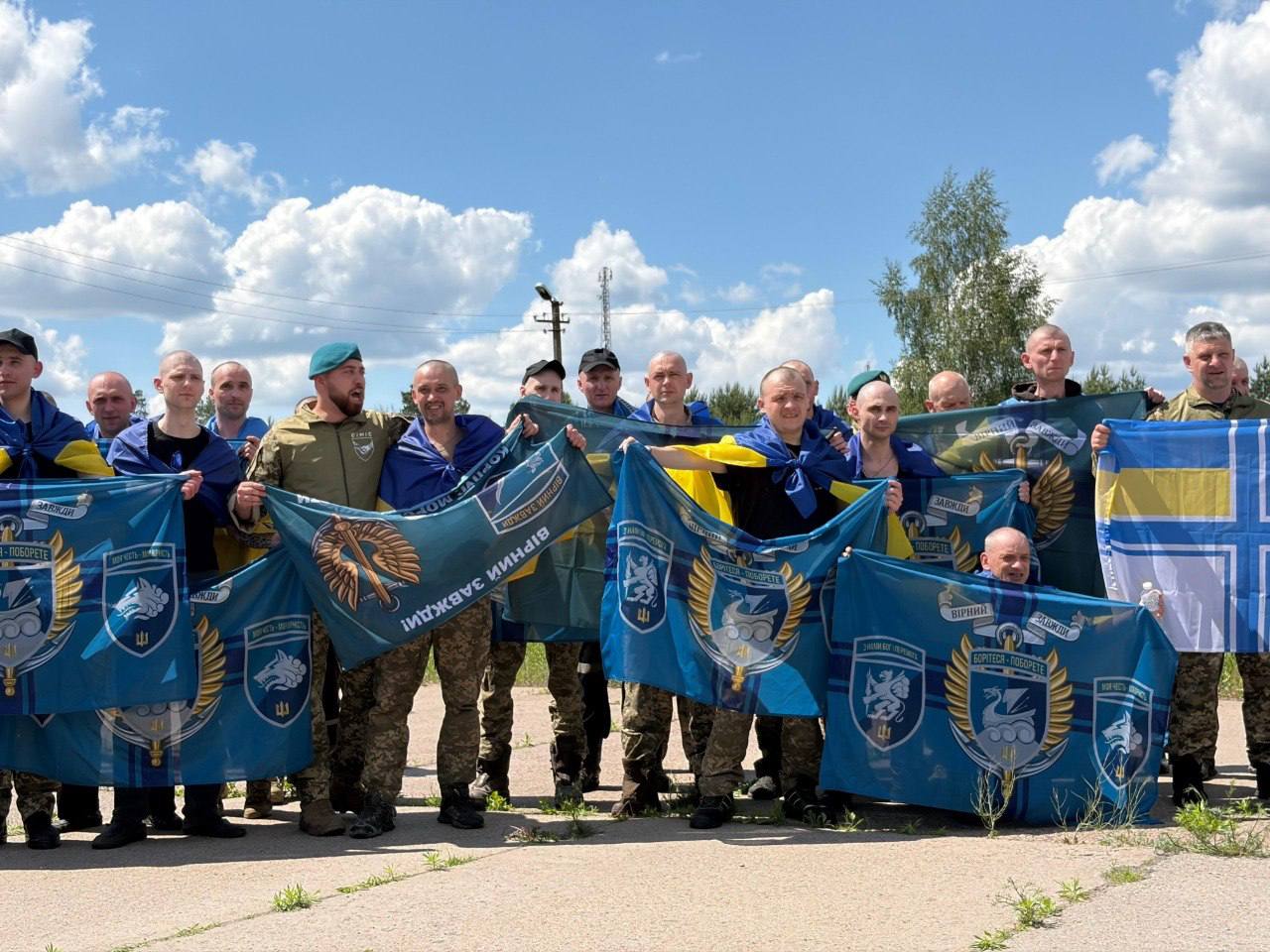 75-й обмін полоненими: Україна повернула з російської неволі 186 громадян