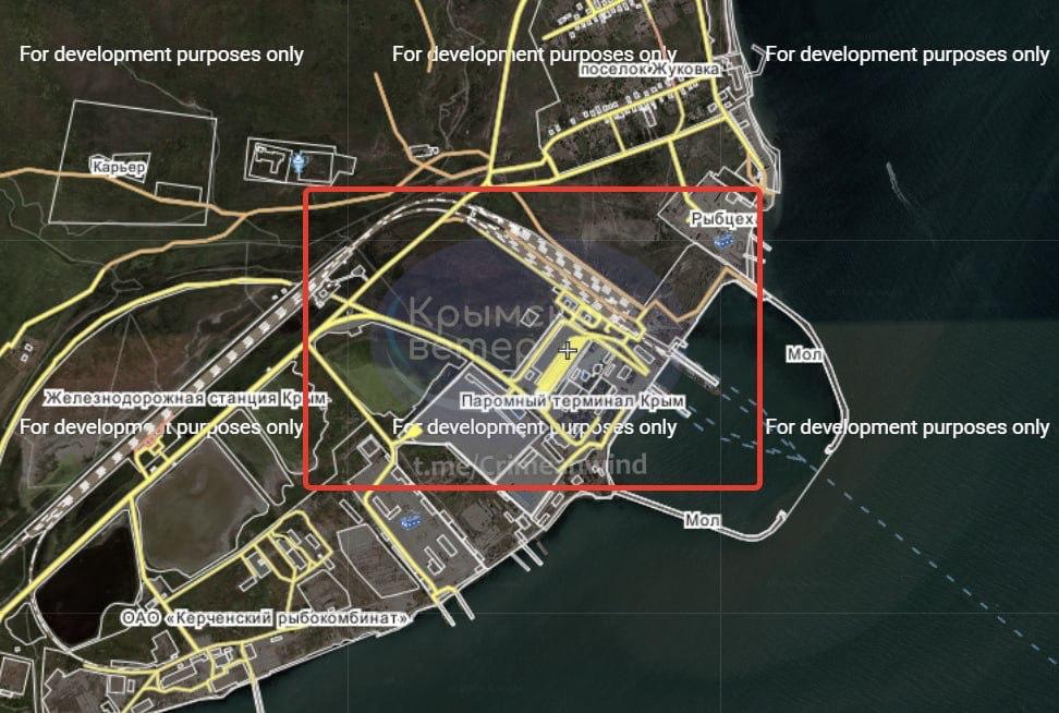 В окупованому Криму після нічних вибухів зафіксували пожежі на поромному терміналі, аеродромі та електропідстанції