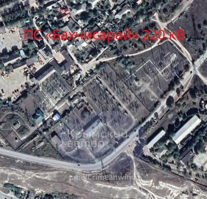 В окупованому Криму повідомили про ураження кількох електропідстанцій після нічної атаки