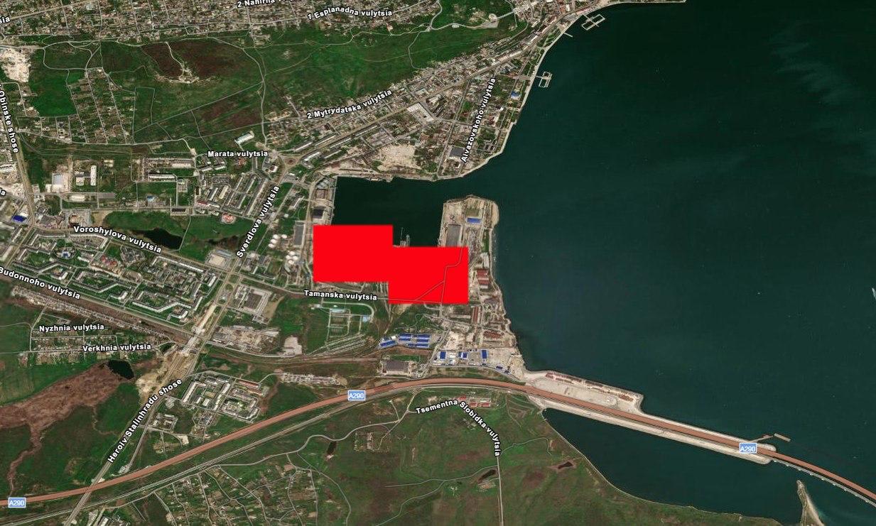 В окупованому Криму після нічних вибухів зафіксували перебої з електропостачанням та пожежі на стратегічних об’єктах