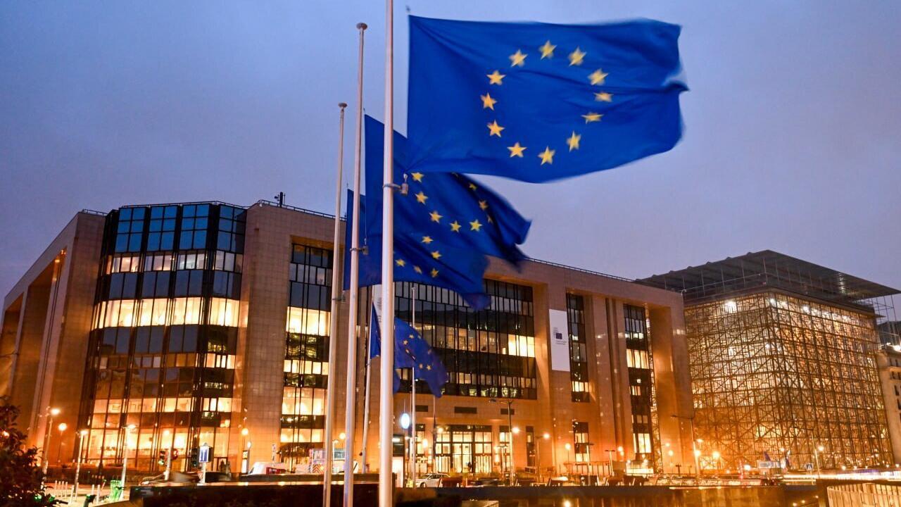 ЄС погодив 21-й пакет санкцій проти рф: під обмеження потраплять банки, “тіньовий флот” і військова промисловість